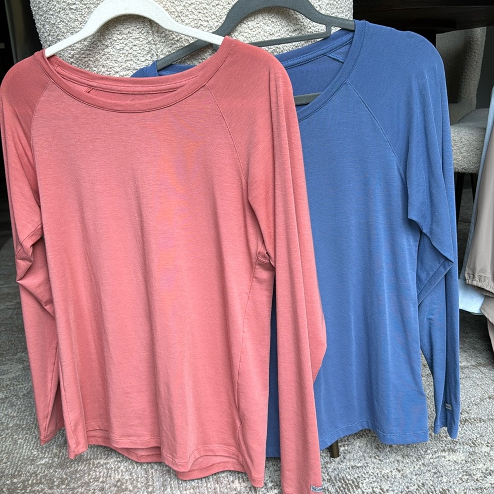 Columbia long sleeve tee XS S